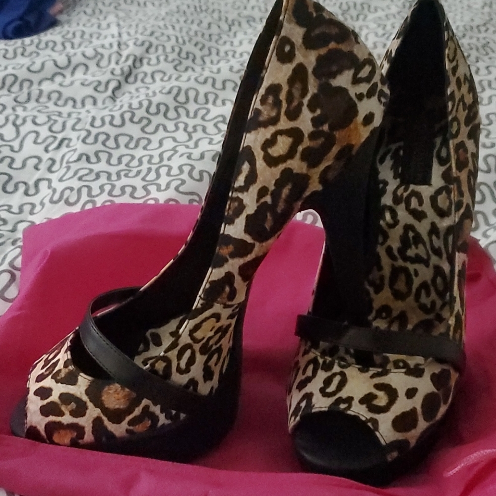 Shoes 👞 high heel